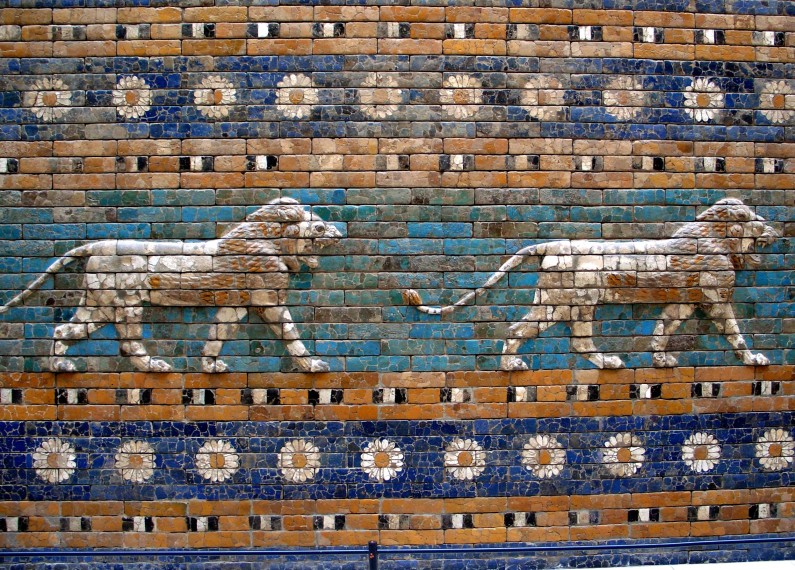 Porta di Ishtar, 575 ac