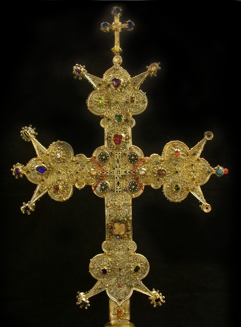 croce-santa, reliquiario del XIII secoloto-a