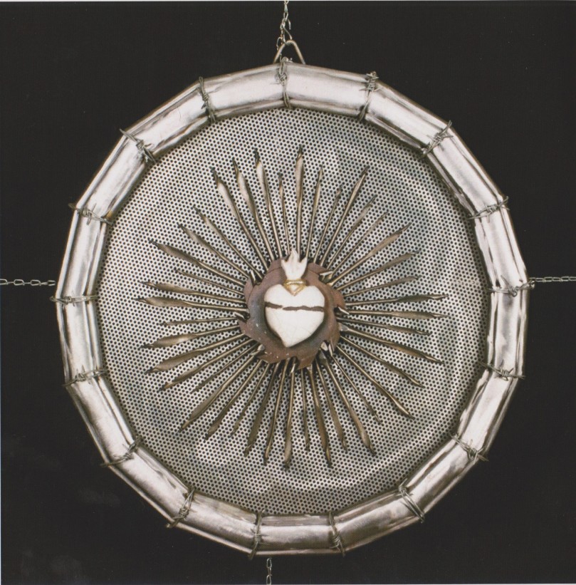 Lino Borghi, Sacro cuore metallo con cerchio