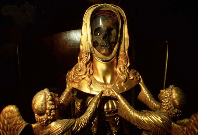 mary-magdalene-skull-reliquary, St. Maximin in France