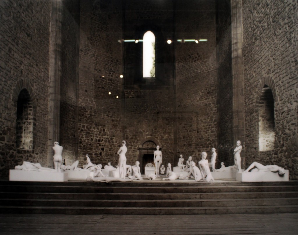 Vanessa Beecroft3