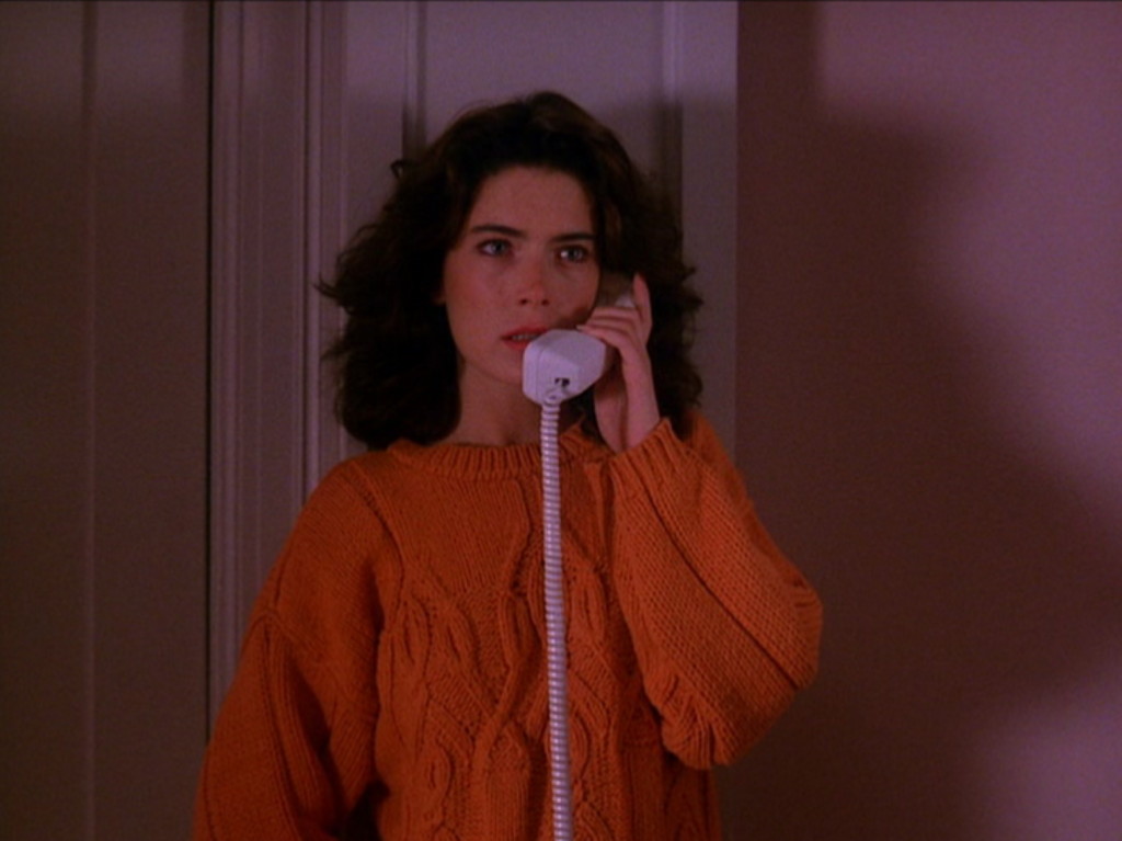 donna, tpep9_189, via intwinpeaks.com