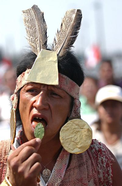consumo rituale di foglie di coca, perù