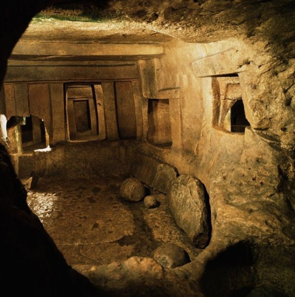 Hypogeum_of_Hal-Saflieni_Malta_Prehistoric_Underground_Temple_4