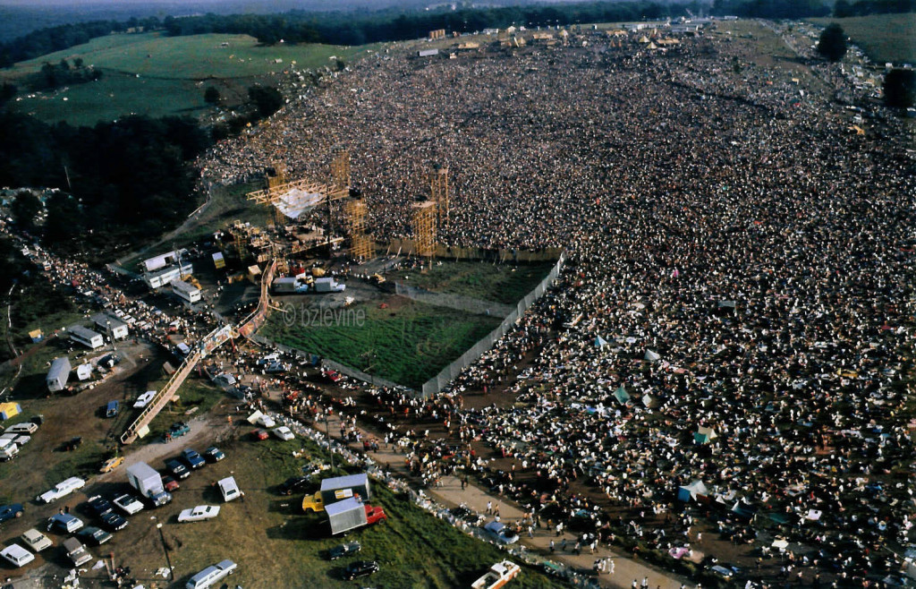 woodstock-photo-at-festival-1969-view-from-the-helicopter-copyright-barry-z-levine-woodstock