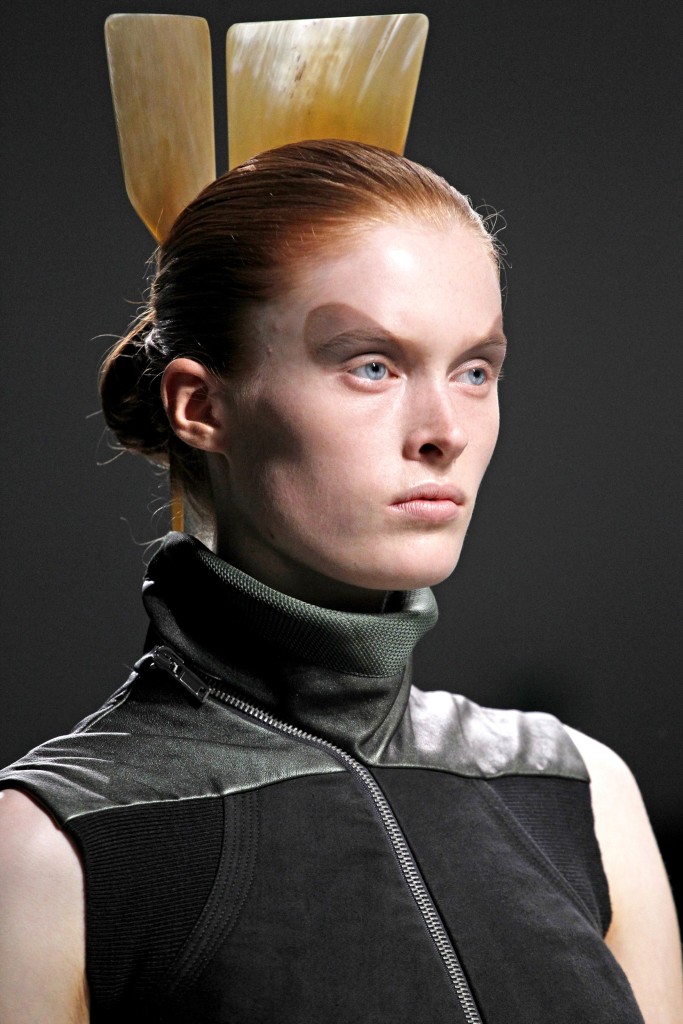 rick-owens-ss-2011-ilva-heitman