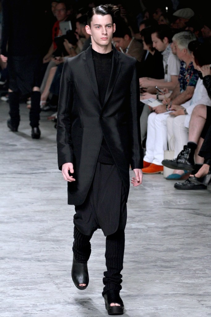 rick-owens-ss-2013-man-2